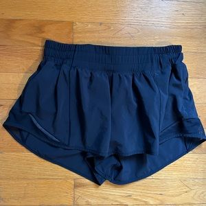 Lululemon hotty hot shorts